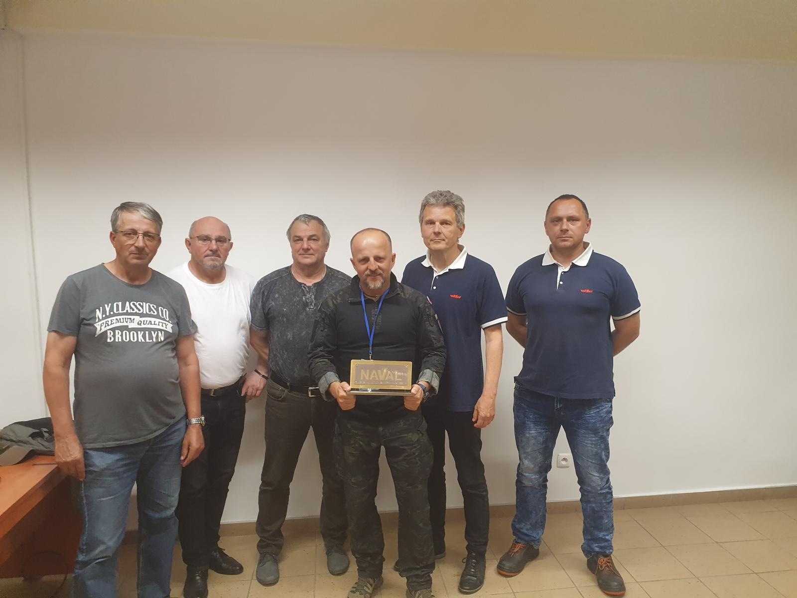 Zdjęcie w galerii na portalu naszraciborz.pl: Komandos odwiedził kolegów z Rafako wiadomości z regionu