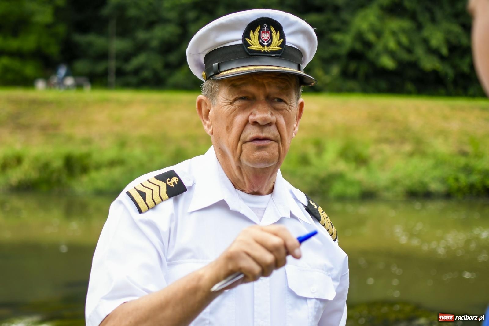 Zdjęcie w galerii na portalu naszraciborz.pl: Ponad trzydzieści pływadeł wypłynęło z Raciborza w stronę Kędzierzyna-Koźla [FOTO i WIDEO] wiadomości z regionu