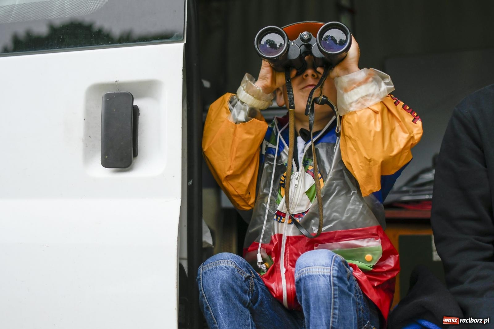 Zdjęcie w galerii na portalu naszraciborz.pl: Ponad trzydzieści pływadeł wypłynęło z Raciborza w stronę Kędzierzyna-Koźla [FOTO i WIDEO] wiadomości z regionu