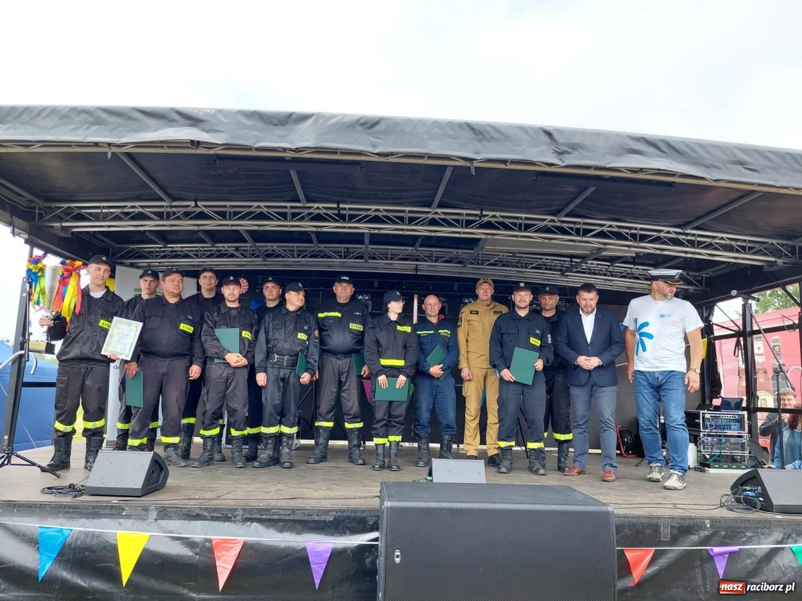 Zdjęcie w galerii na portalu naszraciborz.pl: Strażacka rywalizacja o puchar górnej Odry wiadomości z regionu