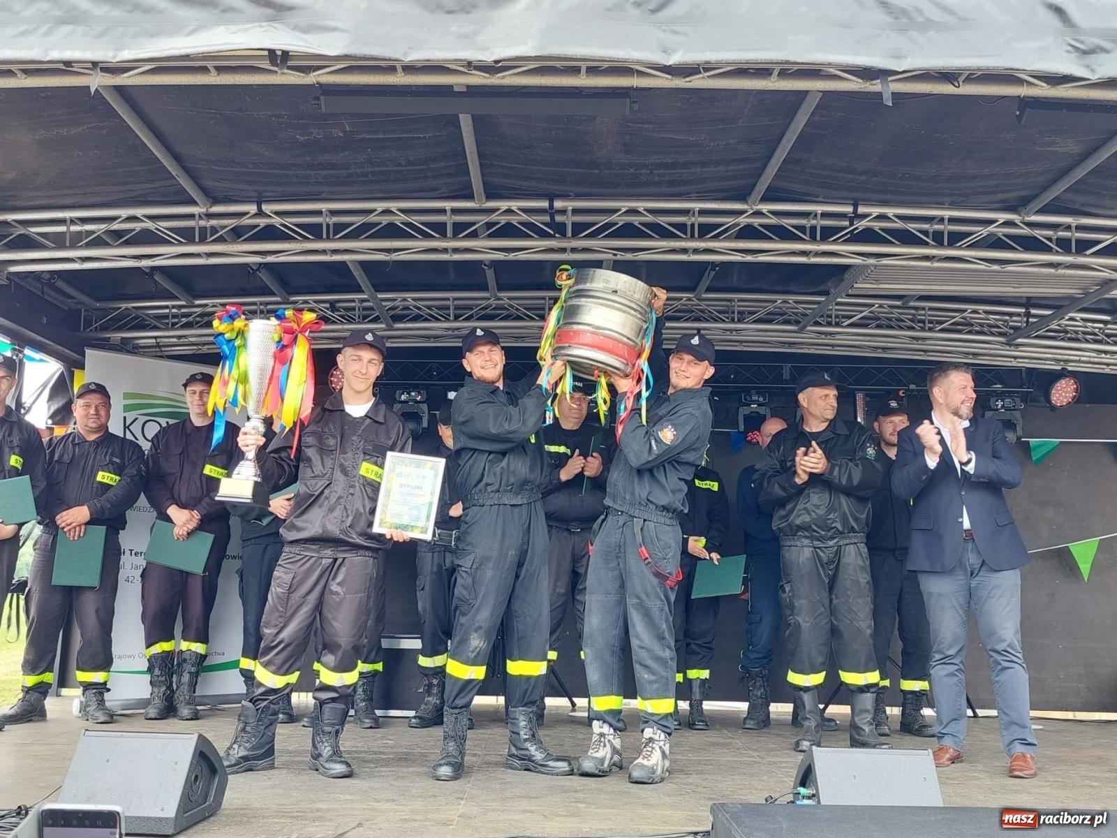 Zdjęcie w galerii na portalu naszraciborz.pl: Strażacka rywalizacja o puchar górnej Odry wiadomości z regionu