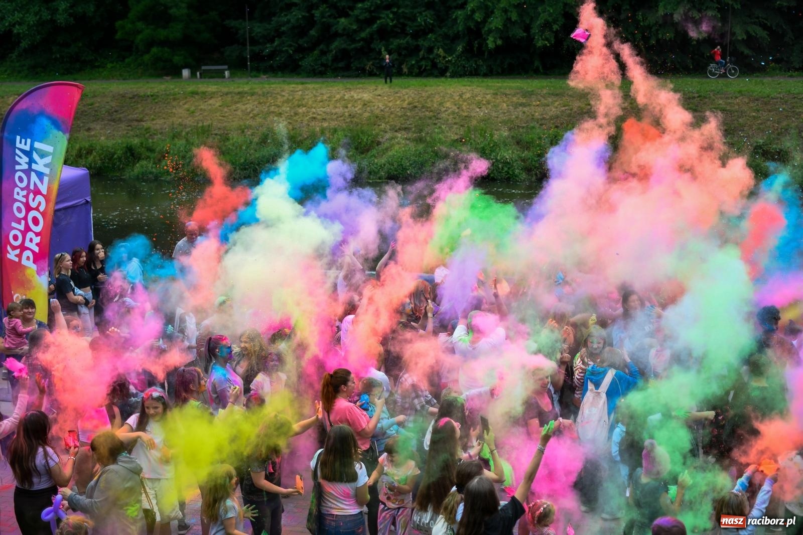 Zdjęcie w galerii na portalu naszraciborz.pl: Raciborskie święto kolorów [FOTO i WIDEO] wiadomości z regionu