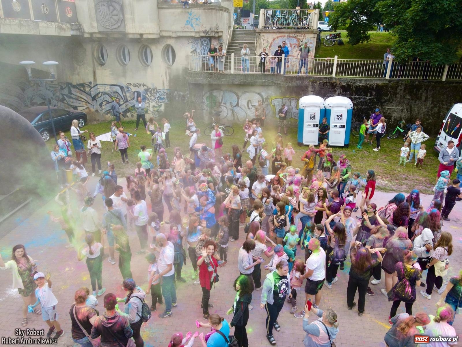 Zdjęcie w galerii na portalu naszraciborz.pl: Raciborskie święto kolorów [FOTO i WIDEO] wiadomości z regionu