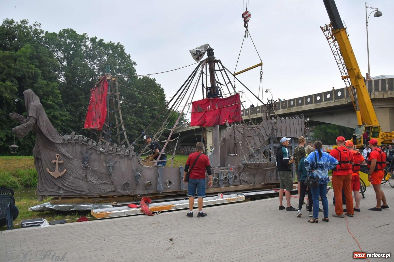 Zdjęcie w galerii na portalu naszraciborz.pl: Morsy, statki i łodzie. Pływadło na bis! wiadomości z regionu
