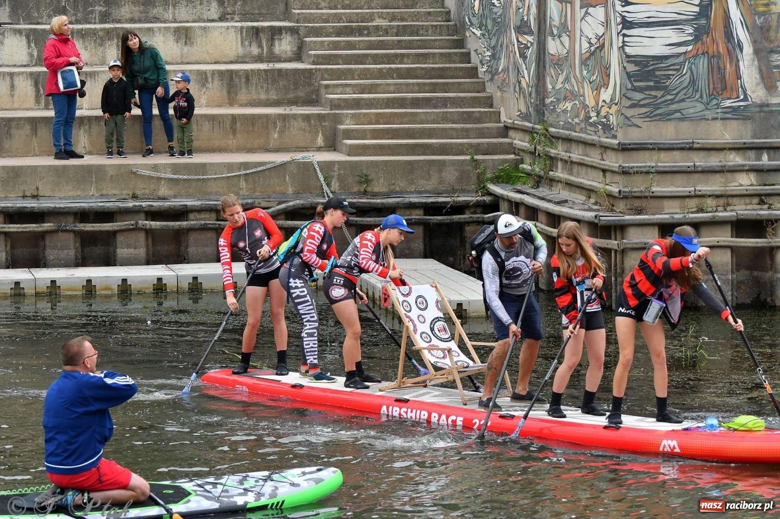 Zdjęcie w galerii na portalu naszraciborz.pl: Morsy, statki i łodzie. Pływadło na bis! wiadomości z regionu