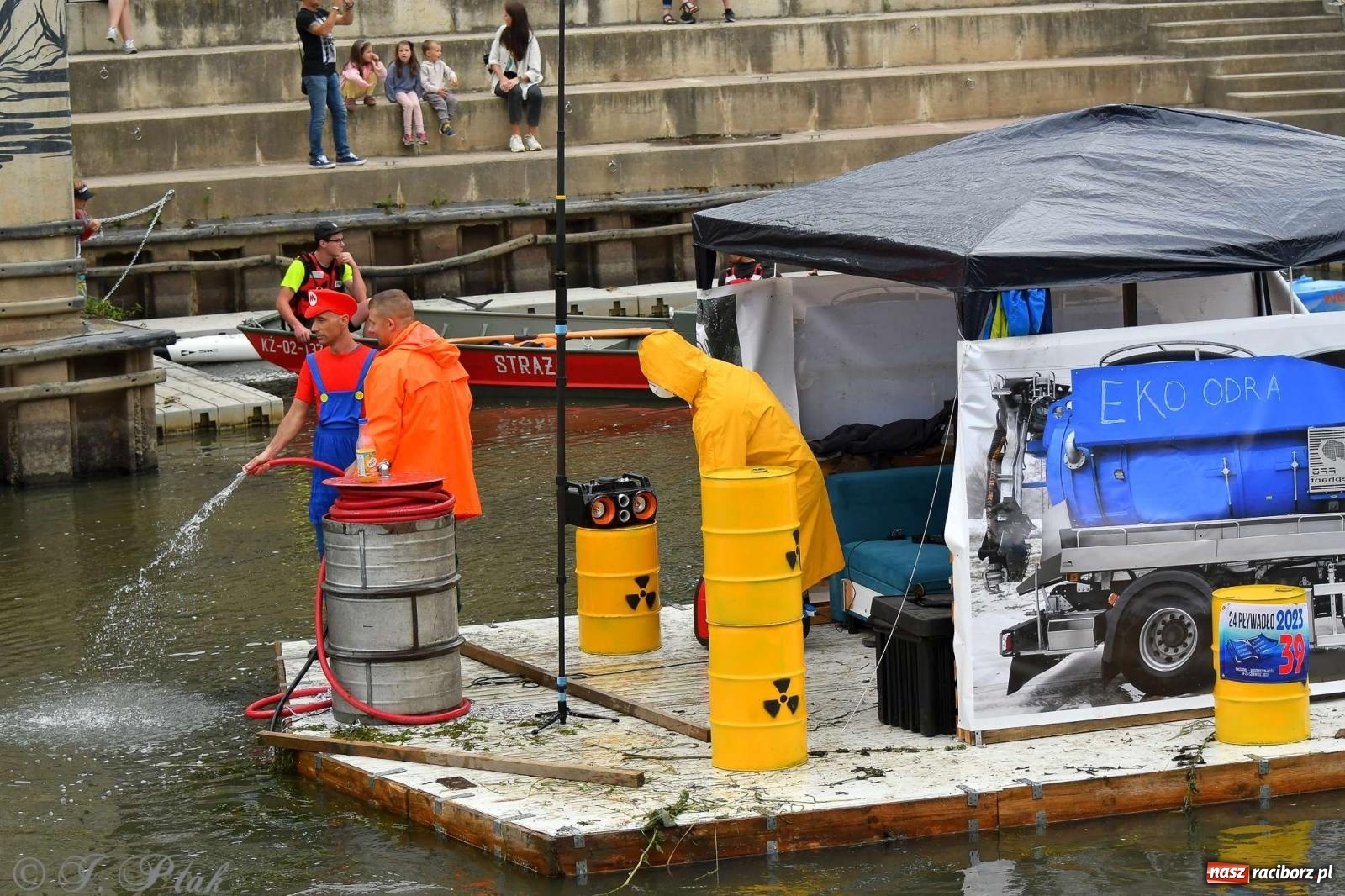 Zdjęcie w galerii na portalu naszraciborz.pl: Morsy, statki i łodzie. Pływadło na bis! wiadomości z regionu