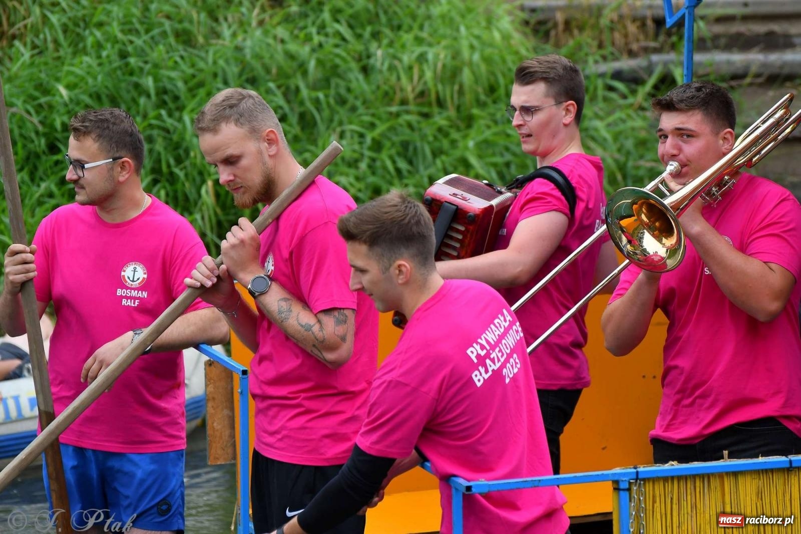 Zdjęcie w galerii na portalu naszraciborz.pl: Morsy, statki i łodzie. Pływadło na bis! wiadomości z regionu