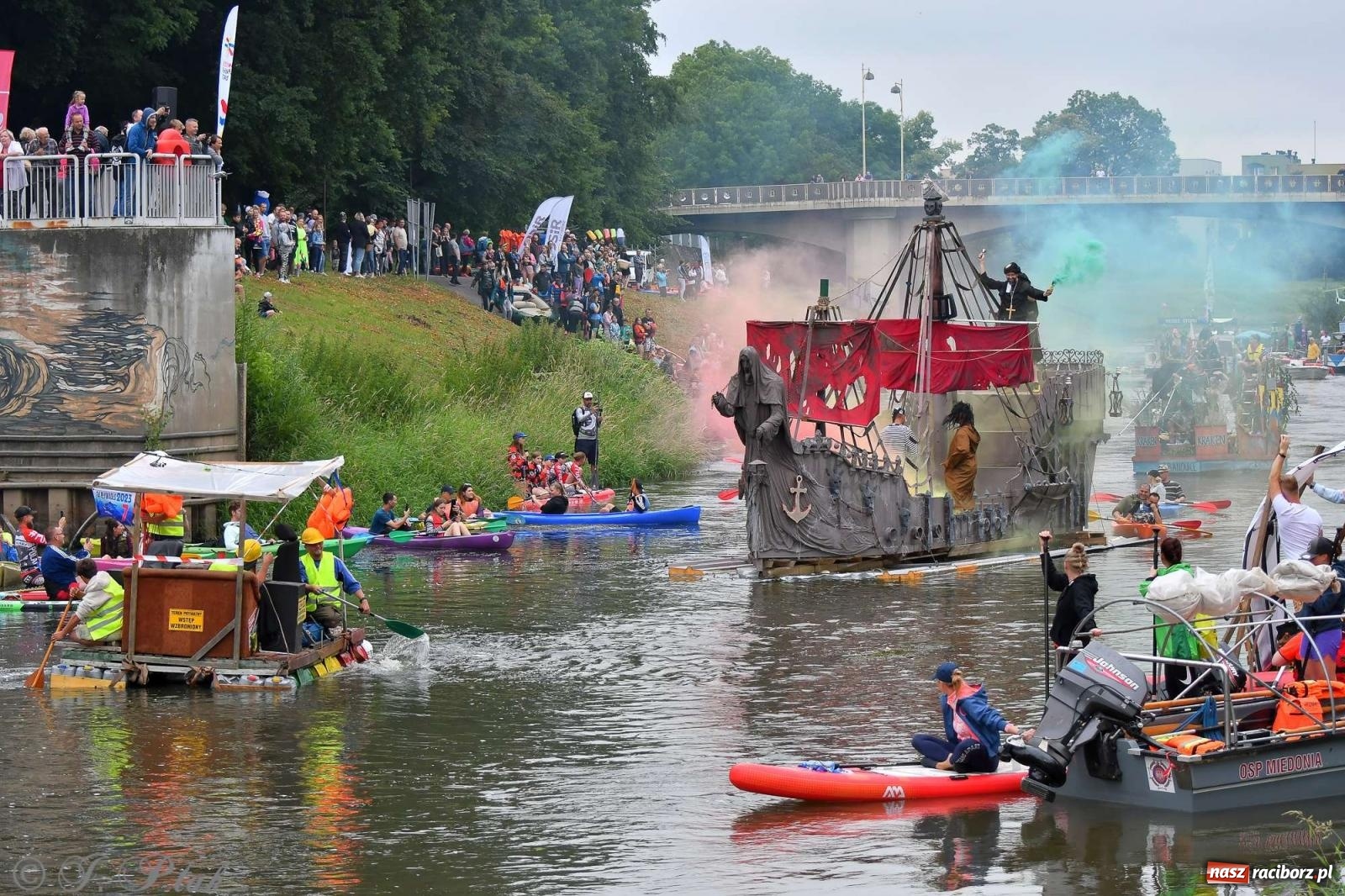 Zdjęcie w galerii na portalu naszraciborz.pl: Morsy, statki i łodzie. Pływadło na bis! wiadomości z regionu