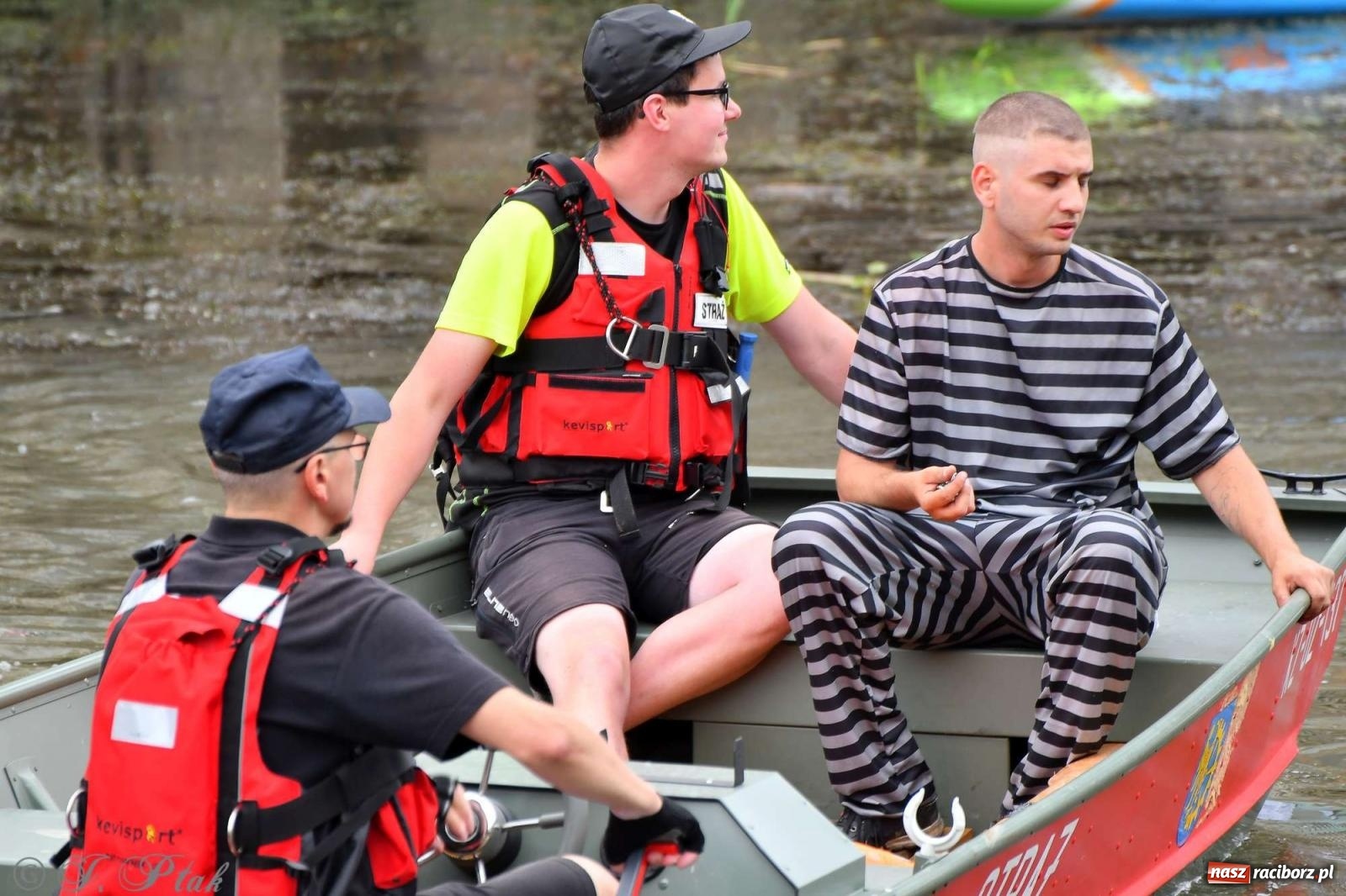 Zdjęcie w galerii na portalu naszraciborz.pl: Morsy, statki i łodzie. Pływadło na bis! wiadomości z regionu