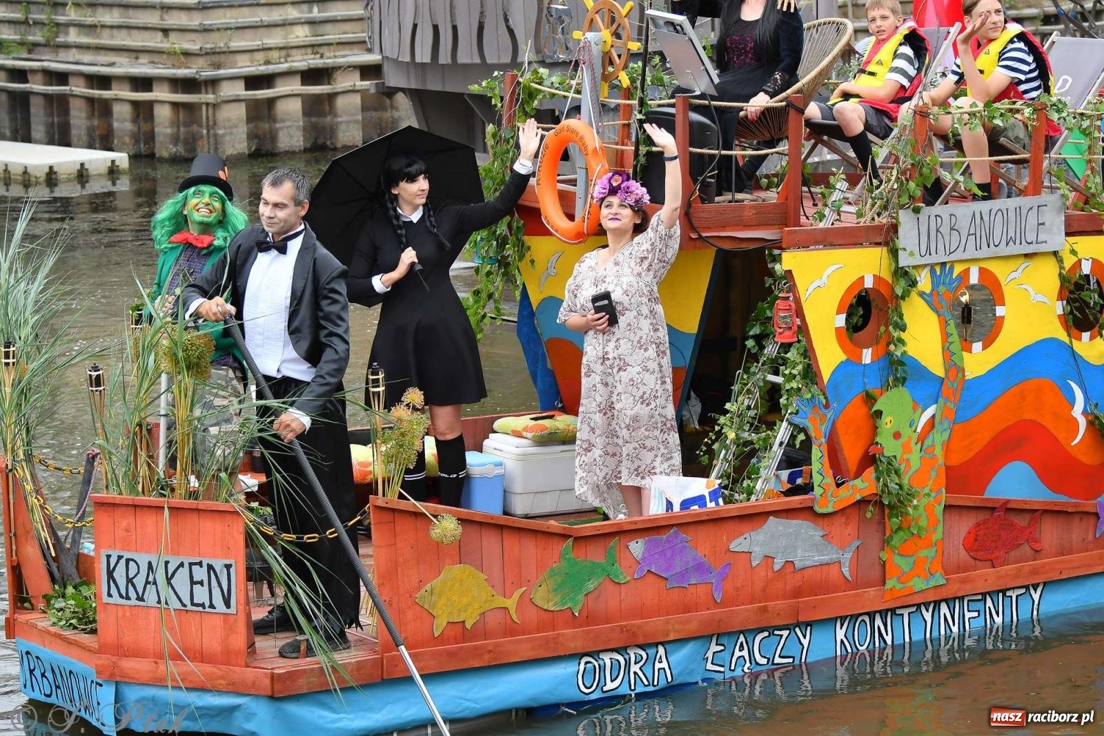 Zdjęcie w galerii na portalu naszraciborz.pl: Morsy, statki i łodzie. Pływadło na bis! wiadomości z regionu