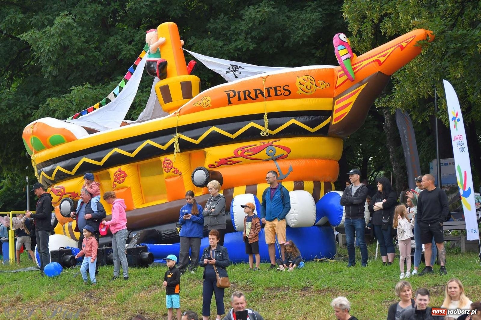 Zdjęcie w galerii na portalu naszraciborz.pl: Morsy, statki i łodzie. Pływadło na bis! wiadomości z regionu