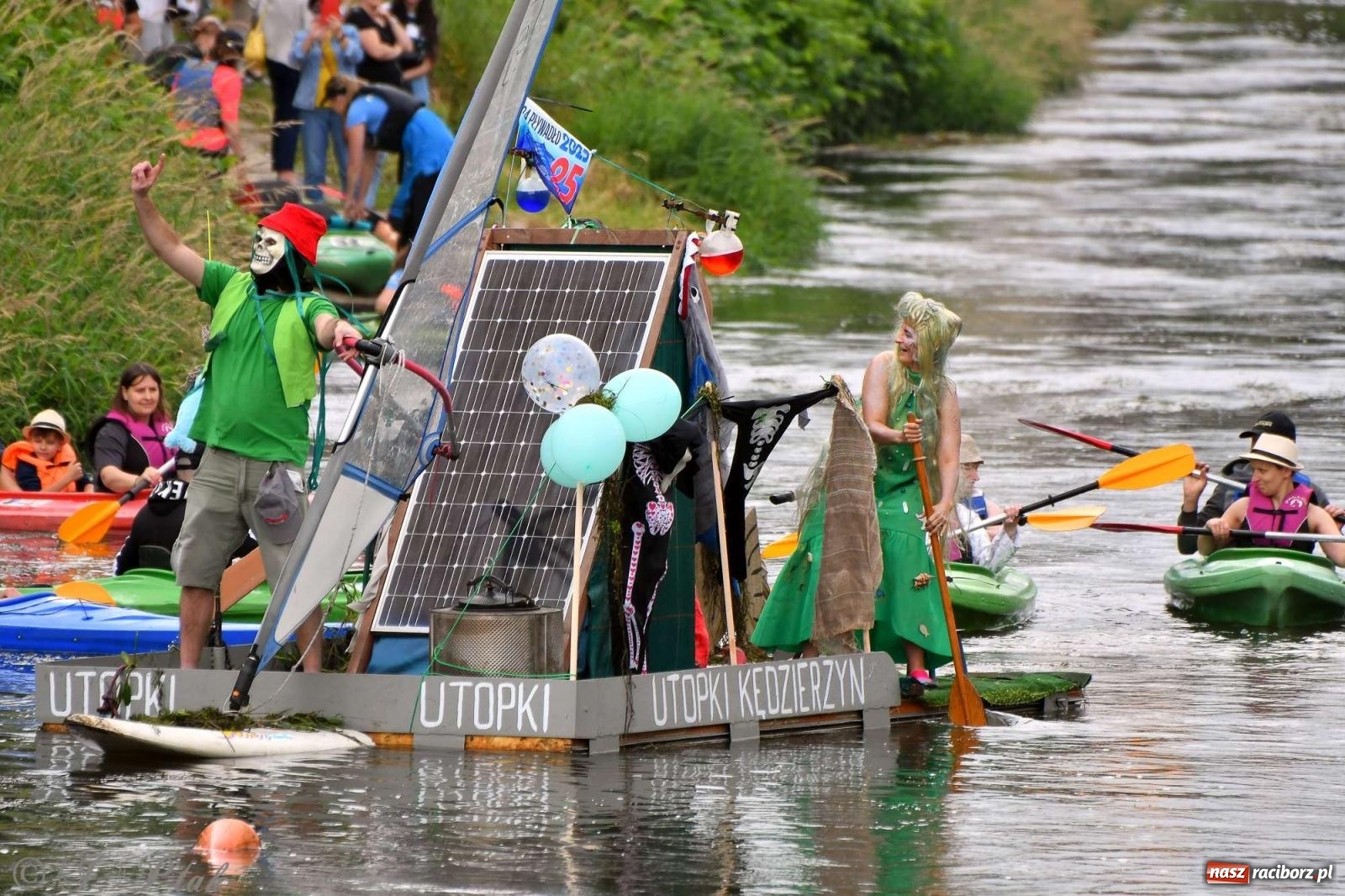Zdjęcie w galerii na portalu naszraciborz.pl: Morsy, statki i łodzie. Pływadło na bis! wiadomości z regionu