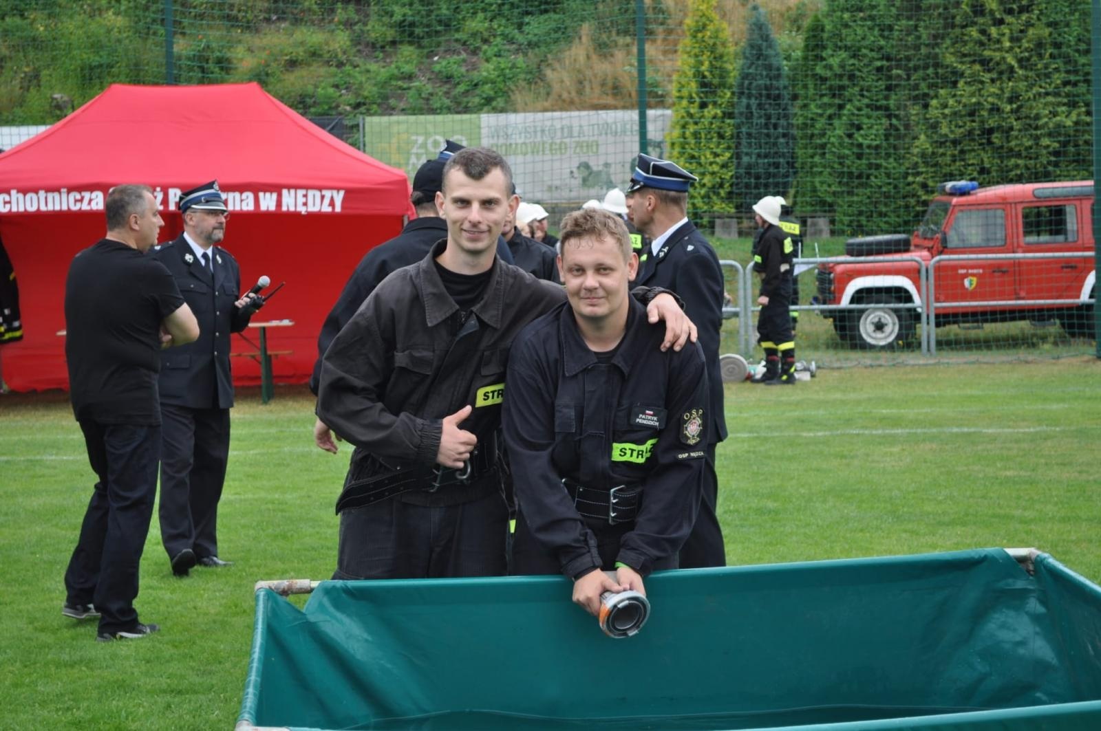 Zdjęcie w galerii na portalu naszraciborz.pl: OSP Zawada Książęca z pucharem wójt Nędzy wiadomości z regionu