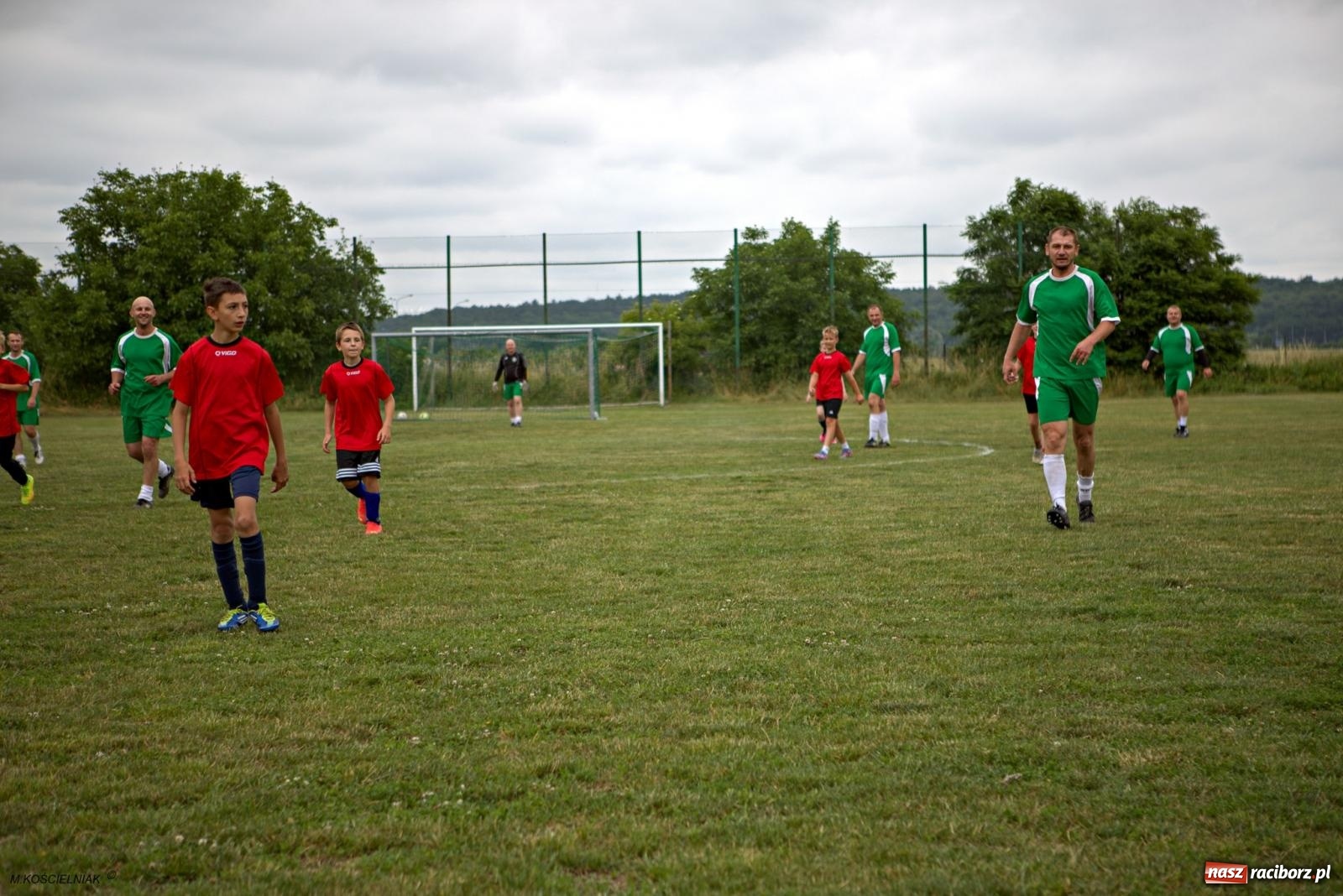Zdjęcie w galerii na portalu naszraciborz.pl: Sportowa sobota na 30-lecie Wichru Płonia [FOTO i WIDEO] wiadomości z regionu