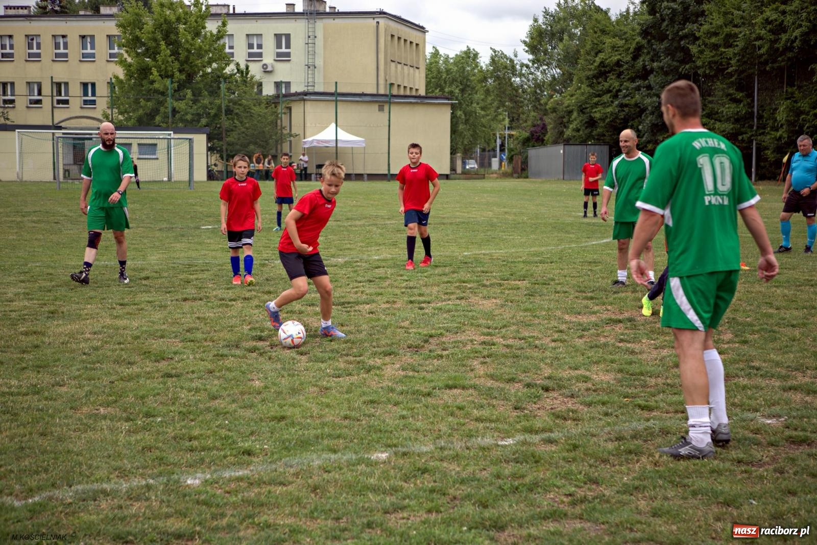 Zdjęcie w galerii na portalu naszraciborz.pl: Sportowa sobota na 30-lecie Wichru Płonia [FOTO i WIDEO] wiadomości z regionu