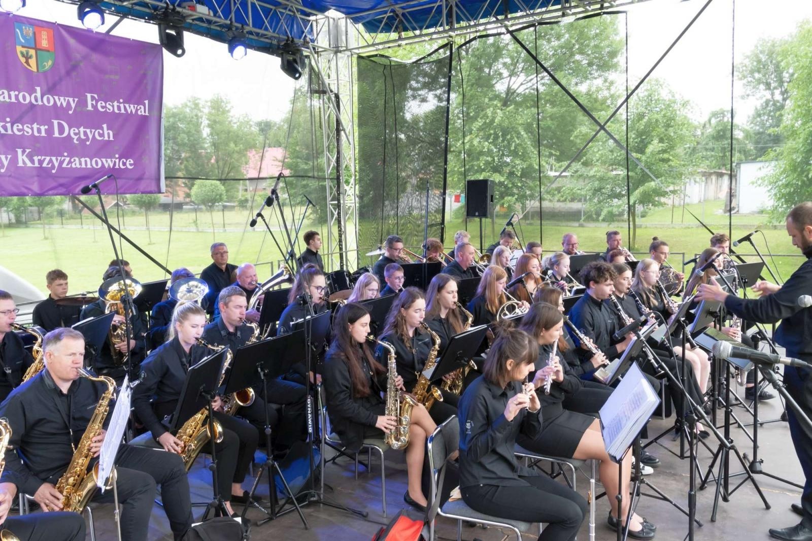 Zdjęcie w galerii na portalu naszraciborz.pl: Jest w orkiestrach dętych siła. Przegląd w Tworkowie [FOTO i WIDEO] wiadomości z regionu