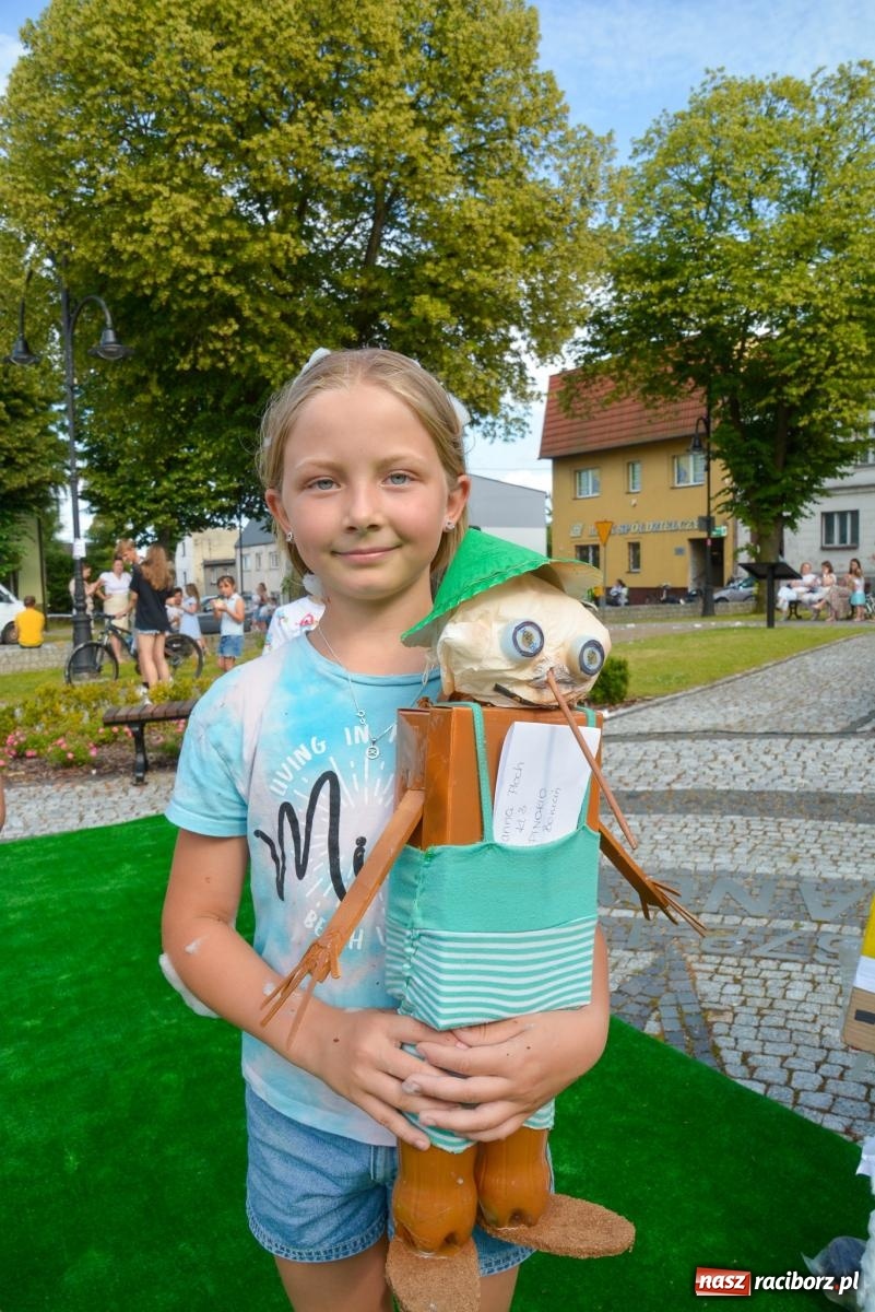 Zdjęcie w galerii na portalu naszraciborz.pl: Piana party i recyklingowi bohaterzy. Rodzinna niedziela w Krzanowicach [FOTO i WIDEO] wiadomości z regionu