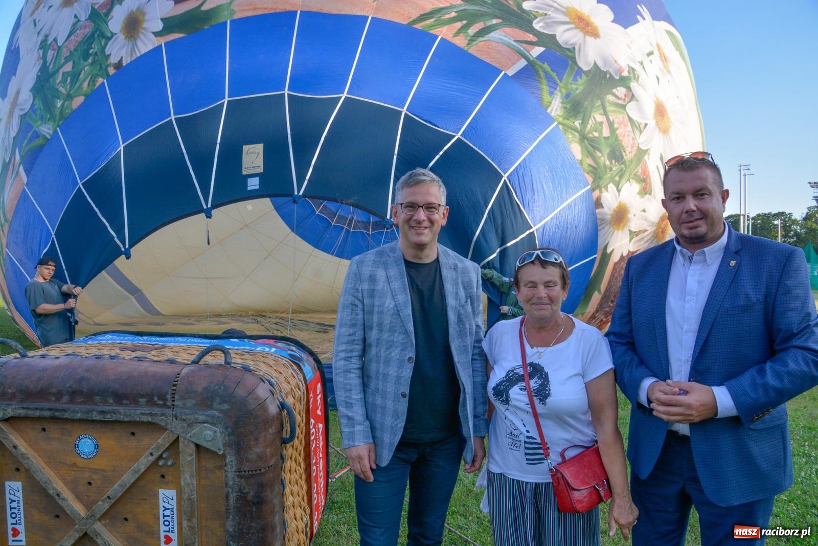 Zdjęcie w galerii na portalu naszraciborz.pl: Tysiąc zgłoszeń na wzlot balonem. Ruszyła powiatowa akcja wakacyjna wiadomości z regionu