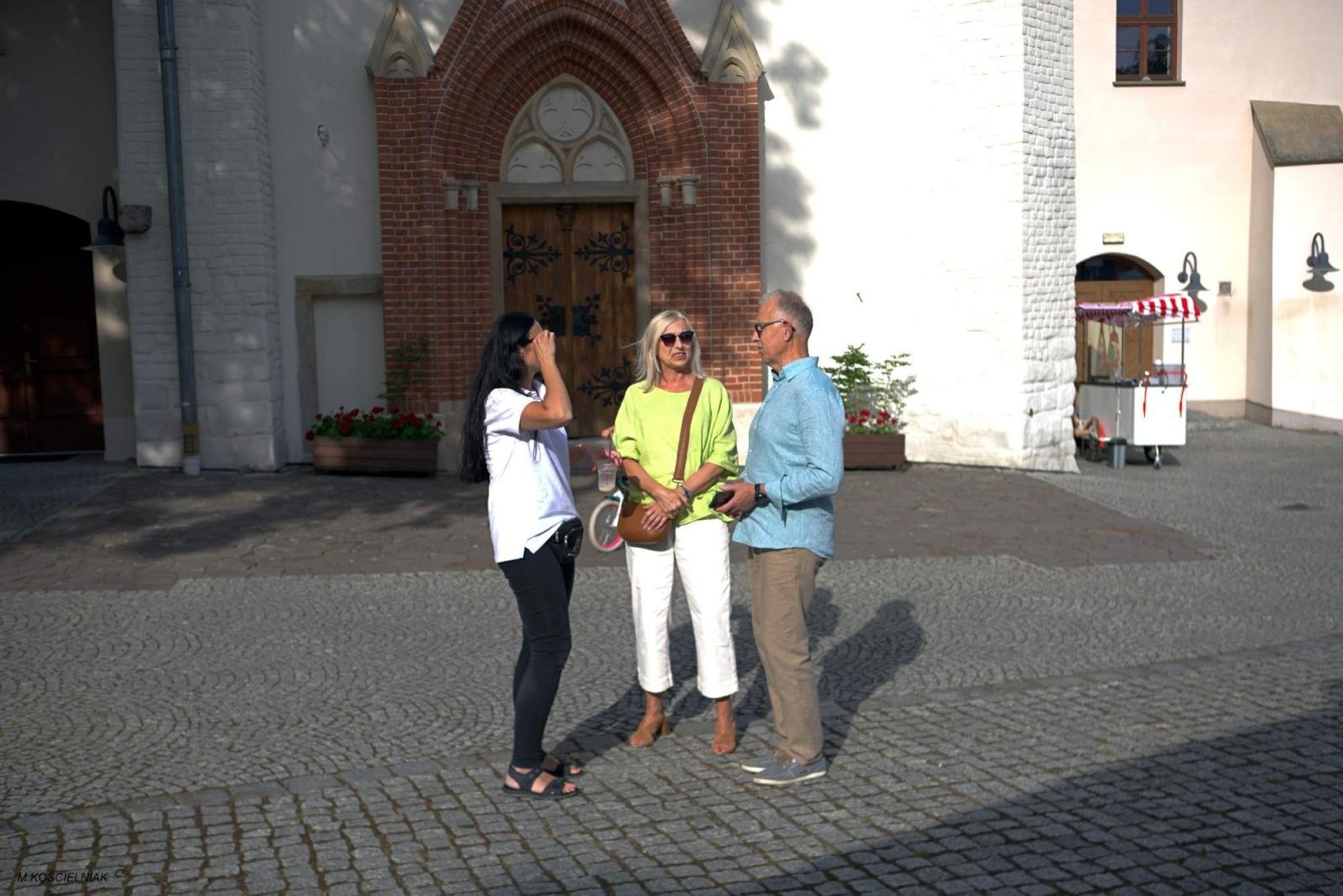 Zdjęcie w galerii na portalu naszraciborz.pl: Na zamku zainaugurowano akcję Wakacje w powiecie wiadomości z regionu