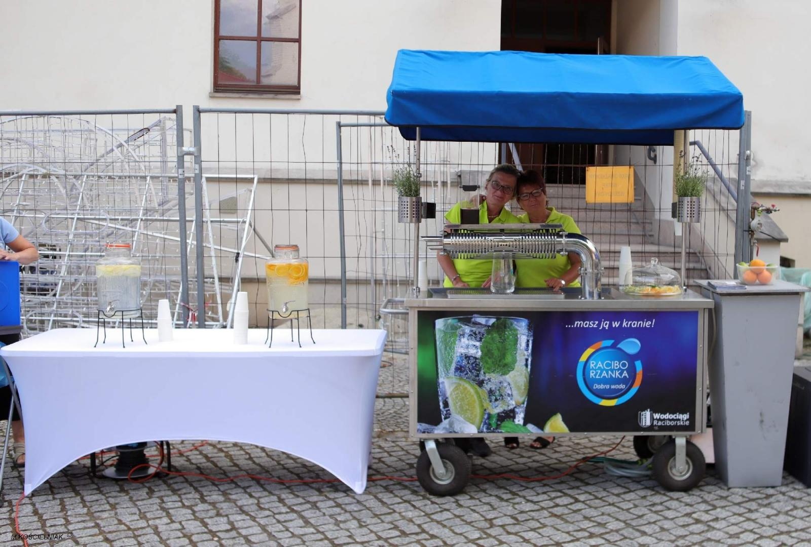 Zdjęcie w galerii na portalu naszraciborz.pl: Na zamku zainaugurowano akcję Wakacje w powiecie wiadomości z regionu