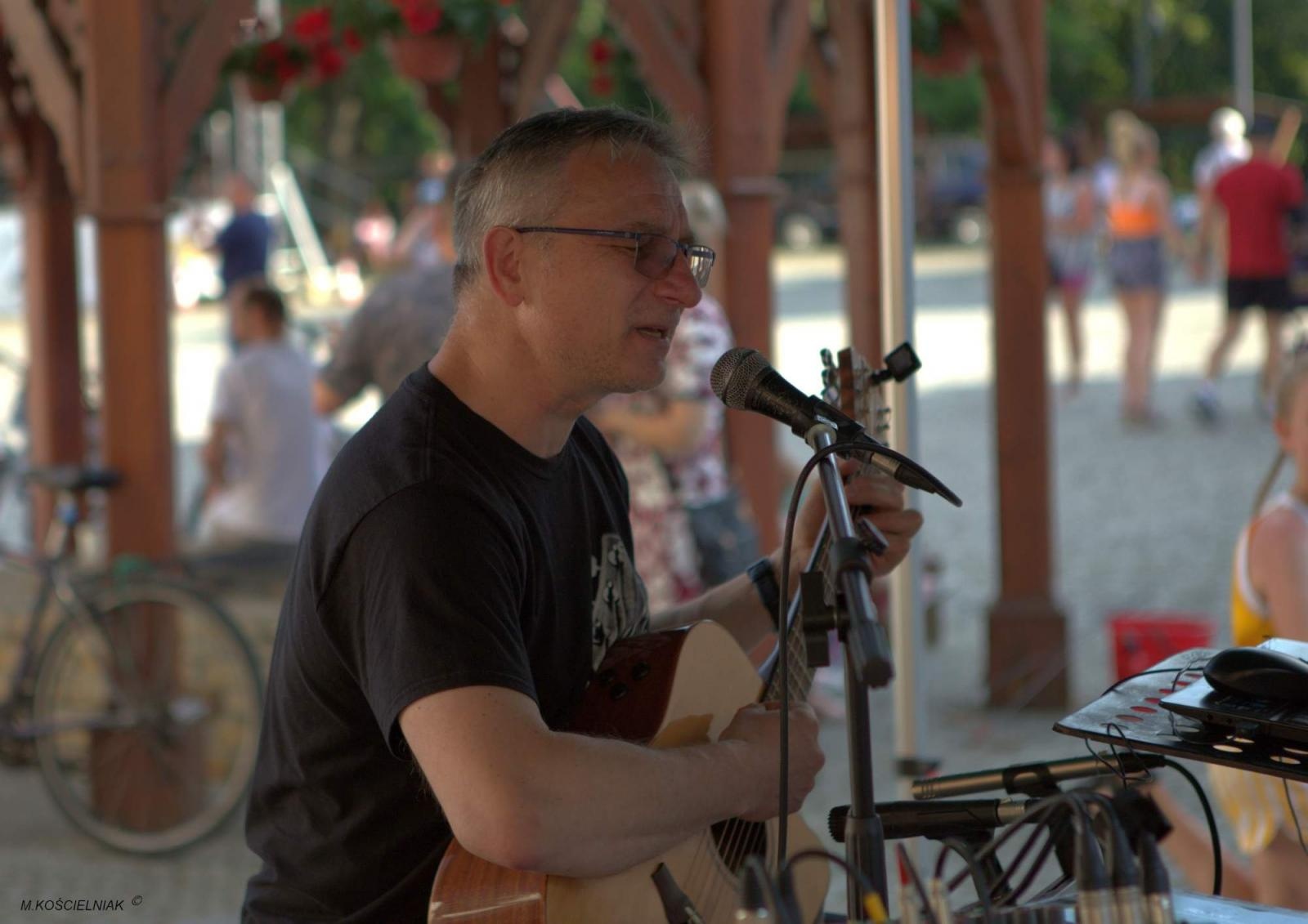 Zdjęcie w galerii na portalu naszraciborz.pl: Na zamku zainaugurowano akcję Wakacje w powiecie wiadomości z regionu