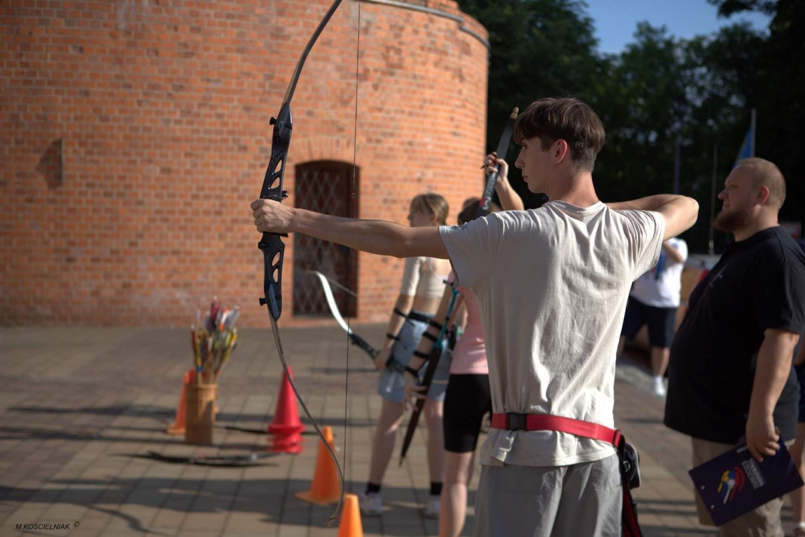 Zdjęcie w galerii na portalu naszraciborz.pl: Na zamku zainaugurowano akcję Wakacje w powiecie wiadomości z regionu