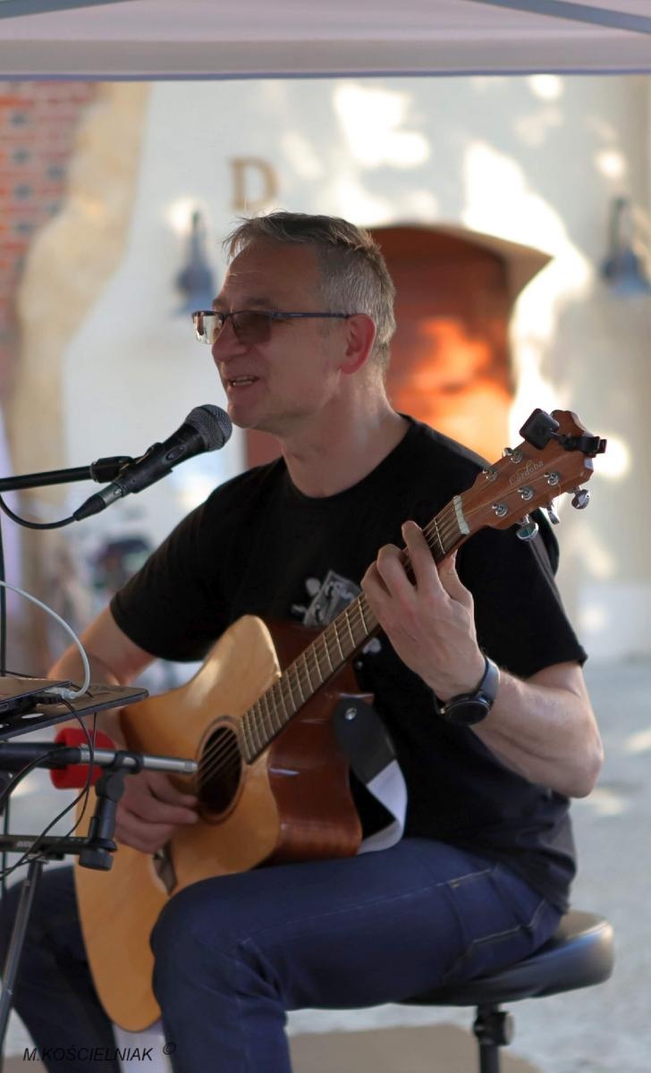 Zdjęcie w galerii na portalu naszraciborz.pl: Na zamku zainaugurowano akcję Wakacje w powiecie wiadomości z regionu