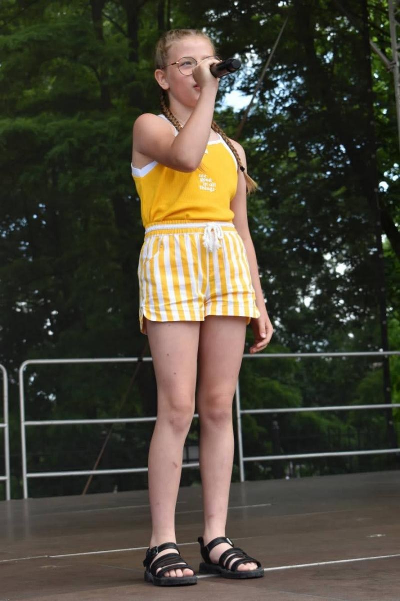 Zdjęcie w galerii na portalu naszraciborz.pl: Na zamku zainaugurowano akcję Wakacje w powiecie wiadomości z regionu