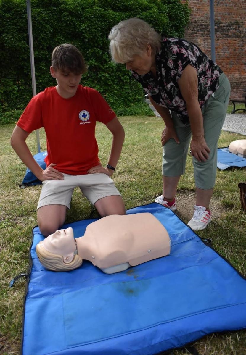 Zdjęcie w galerii na portalu naszraciborz.pl: Na zamku zainaugurowano akcję Wakacje w powiecie wiadomości z regionu