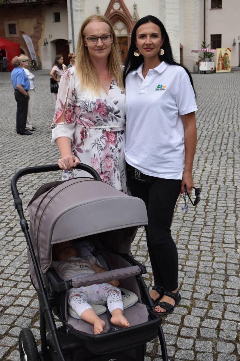 Zdjęcie w galerii na portalu naszraciborz.pl: Na zamku zainaugurowano akcję Wakacje w powiecie wiadomości z regionu