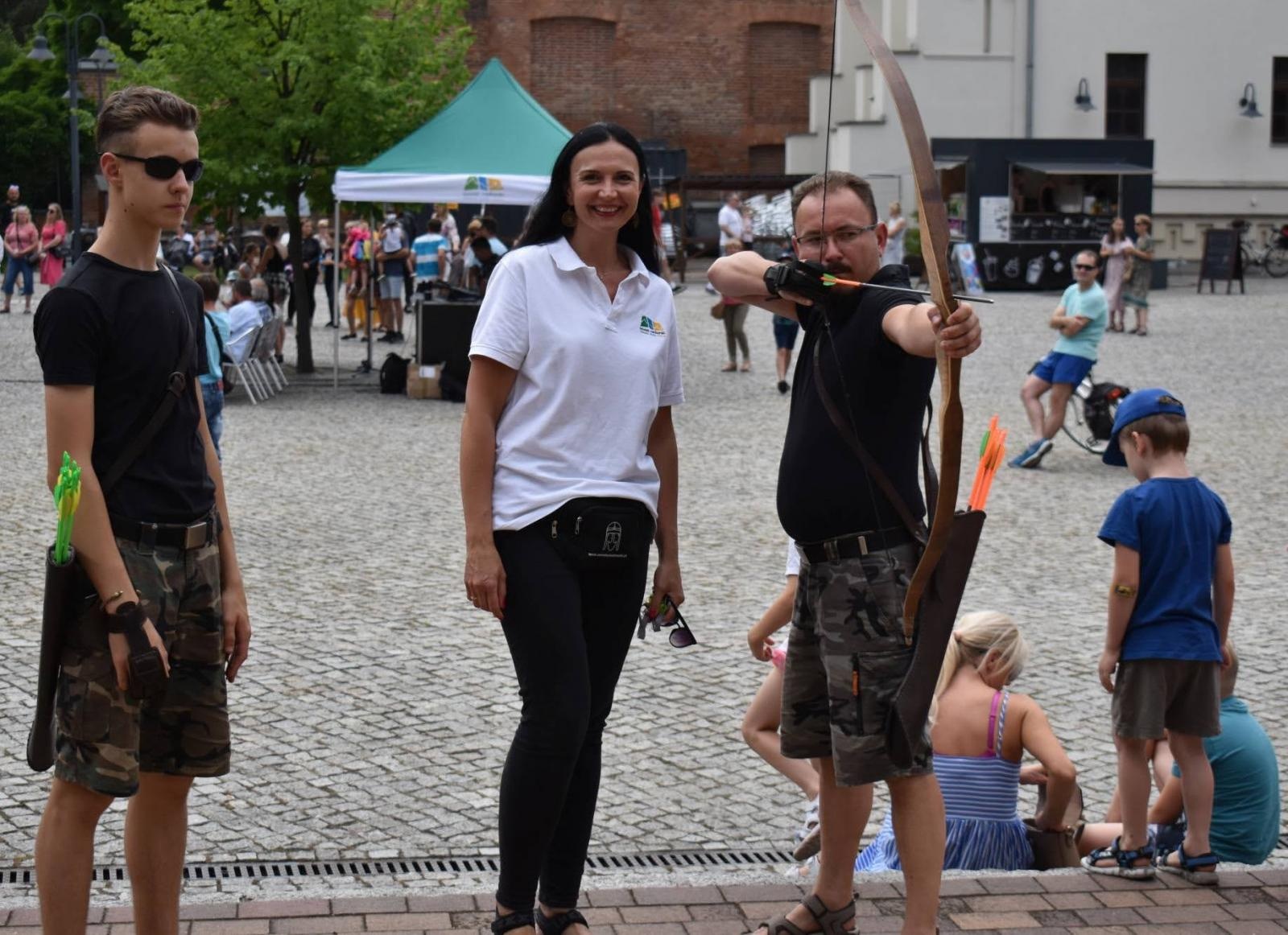 Zdjęcie w galerii na portalu naszraciborz.pl: Na zamku zainaugurowano akcję Wakacje w powiecie wiadomości z regionu