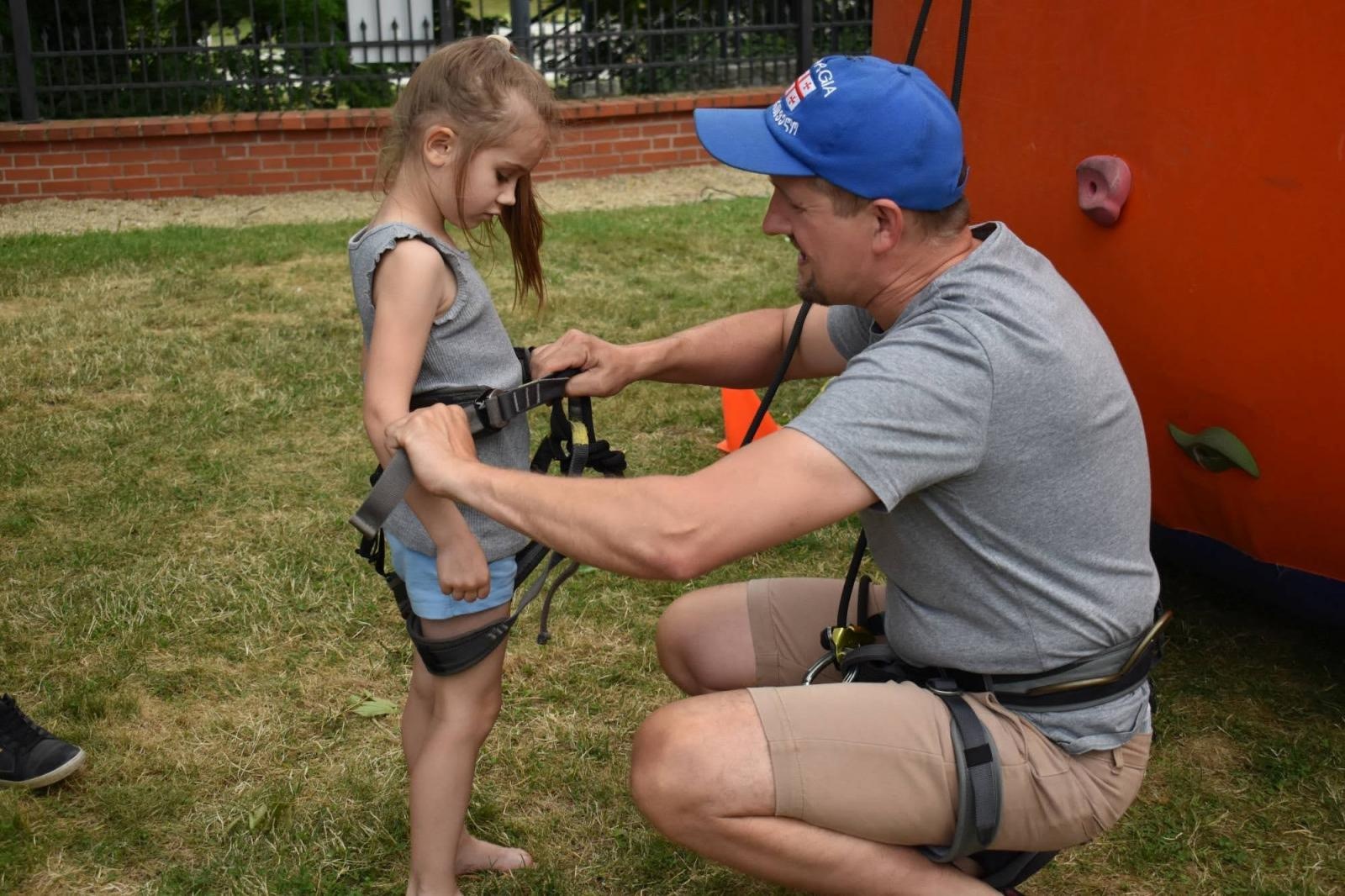 Zdjęcie w galerii na portalu naszraciborz.pl: Na zamku zainaugurowano akcję Wakacje w powiecie wiadomości z regionu