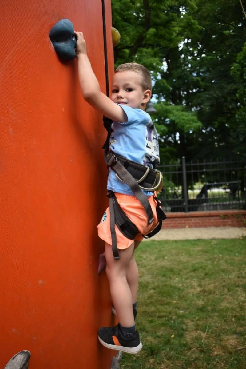 Zdjęcie w galerii na portalu naszraciborz.pl: Na zamku zainaugurowano akcję Wakacje w powiecie wiadomości z regionu