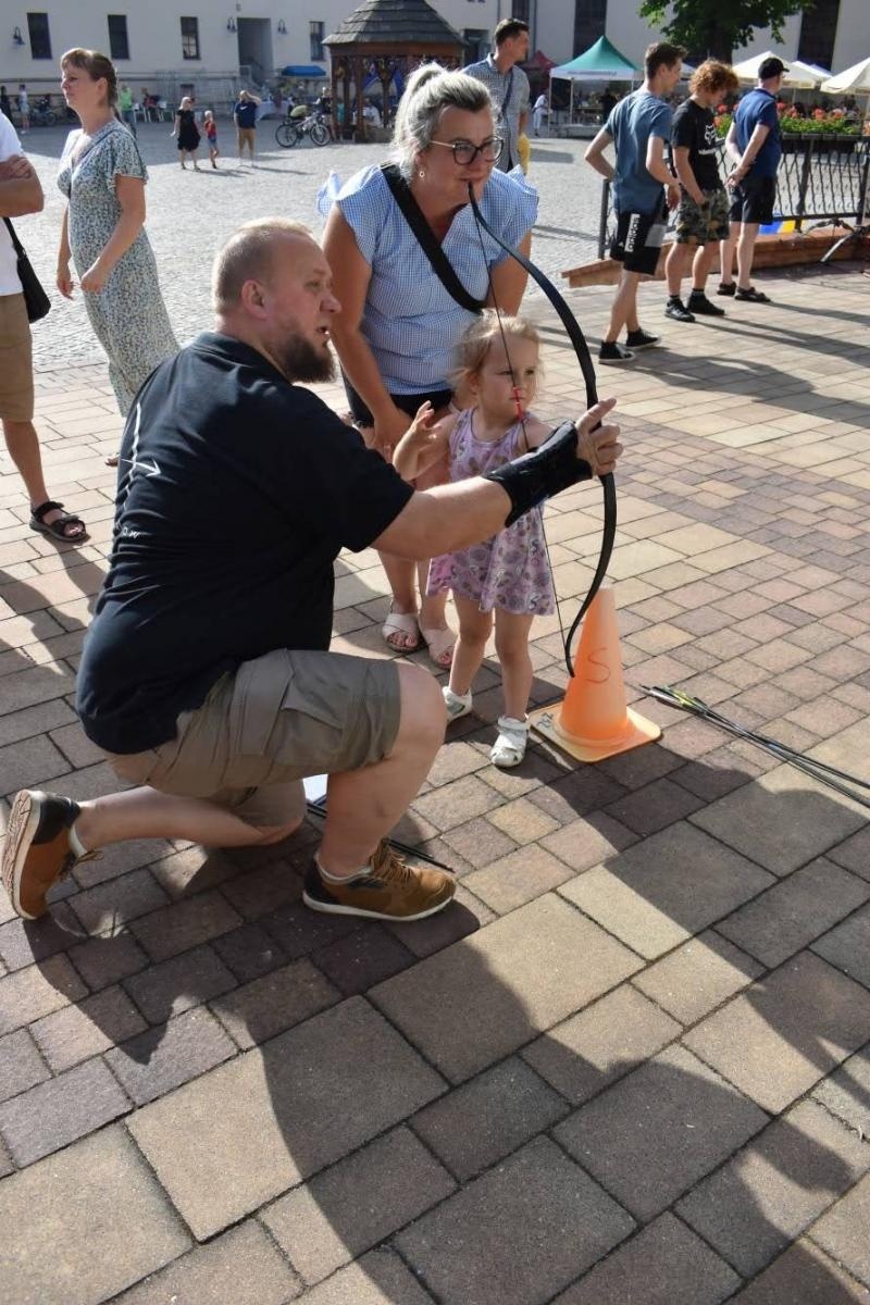 Zdjęcie w galerii na portalu naszraciborz.pl: Na zamku zainaugurowano akcję Wakacje w powiecie wiadomości z regionu