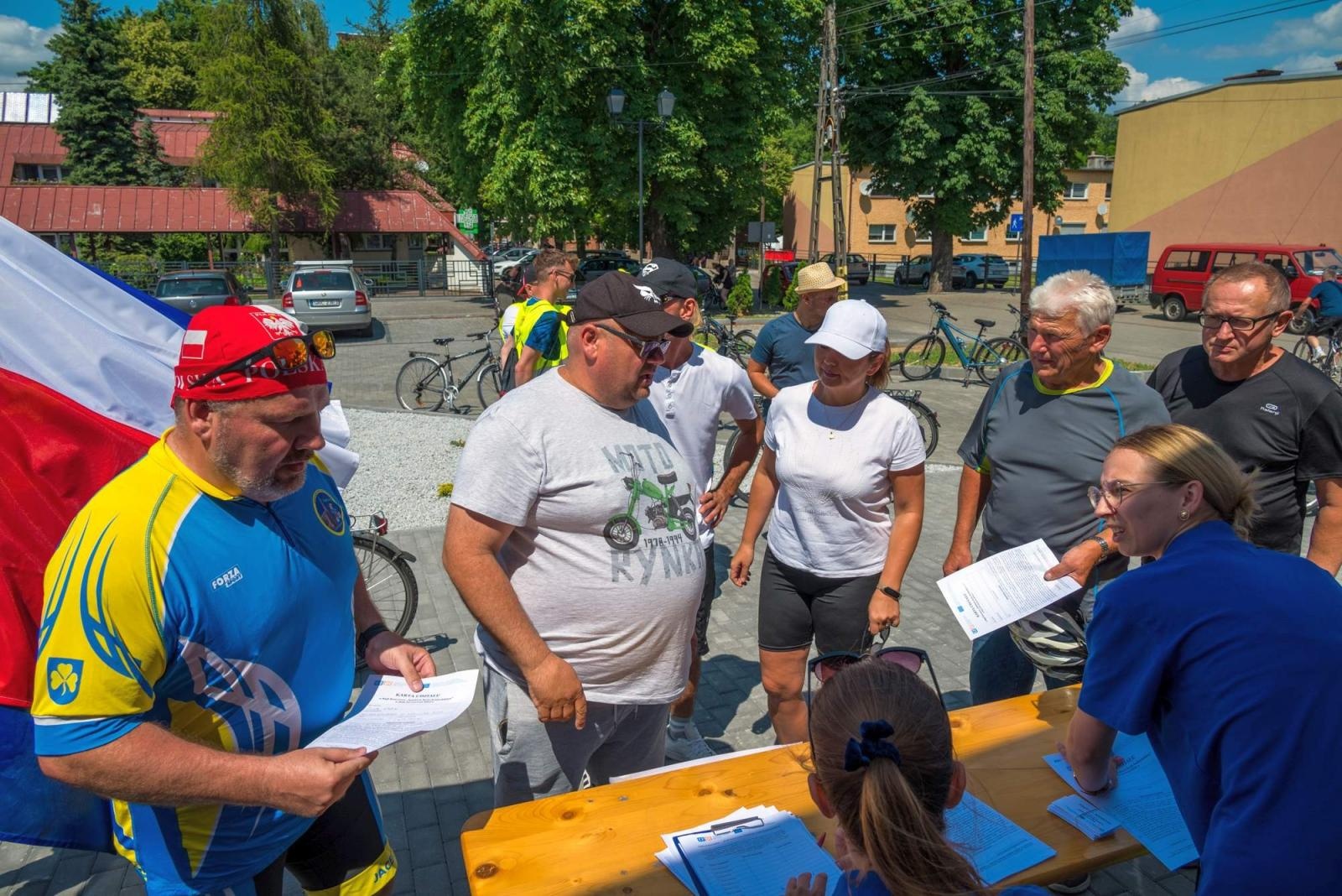 Zdjęcie w galerii na portalu naszraciborz.pl: Polsko-czeski rajd rowerowy szlakiem rodów pogranicza wiadomości z regionu