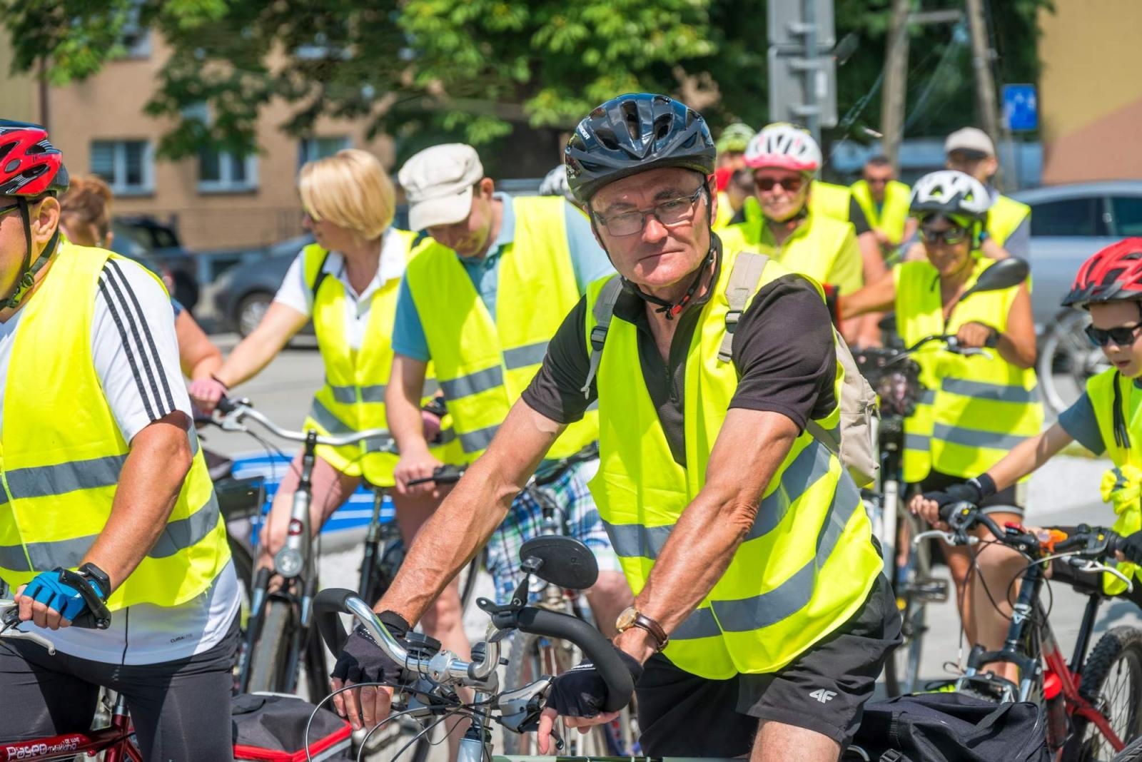 Zdjęcie w galerii na portalu naszraciborz.pl: Polsko-czeski rajd rowerowy szlakiem rodów pogranicza wiadomości z regionu