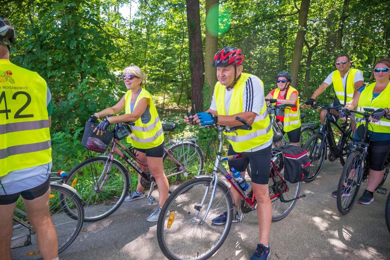 Zdjęcie w galerii na portalu naszraciborz.pl: Polsko-czeski rajd rowerowy szlakiem rodów pogranicza wiadomości z regionu