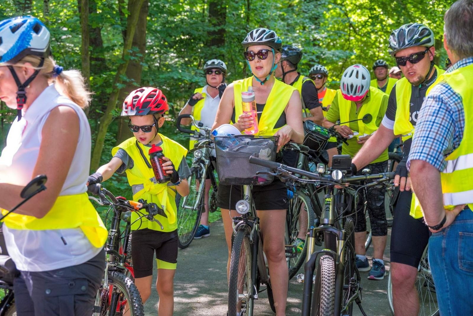 Zdjęcie w galerii na portalu naszraciborz.pl: Polsko-czeski rajd rowerowy szlakiem rodów pogranicza wiadomości z regionu