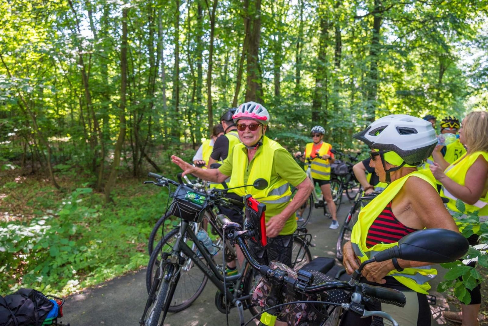 Zdjęcie w galerii na portalu naszraciborz.pl: Polsko-czeski rajd rowerowy szlakiem rodów pogranicza wiadomości z regionu