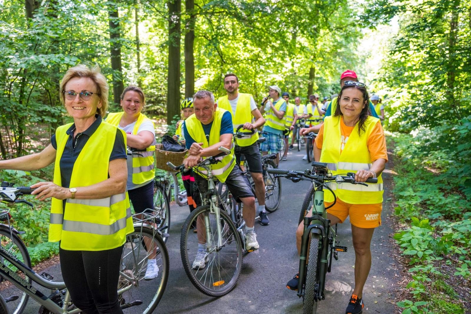 Zdjęcie w galerii na portalu naszraciborz.pl: Polsko-czeski rajd rowerowy szlakiem rodów pogranicza wiadomości z regionu