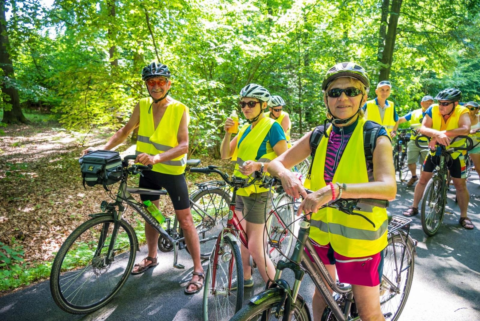 Zdjęcie w galerii na portalu naszraciborz.pl: Polsko-czeski rajd rowerowy szlakiem rodów pogranicza wiadomości z regionu