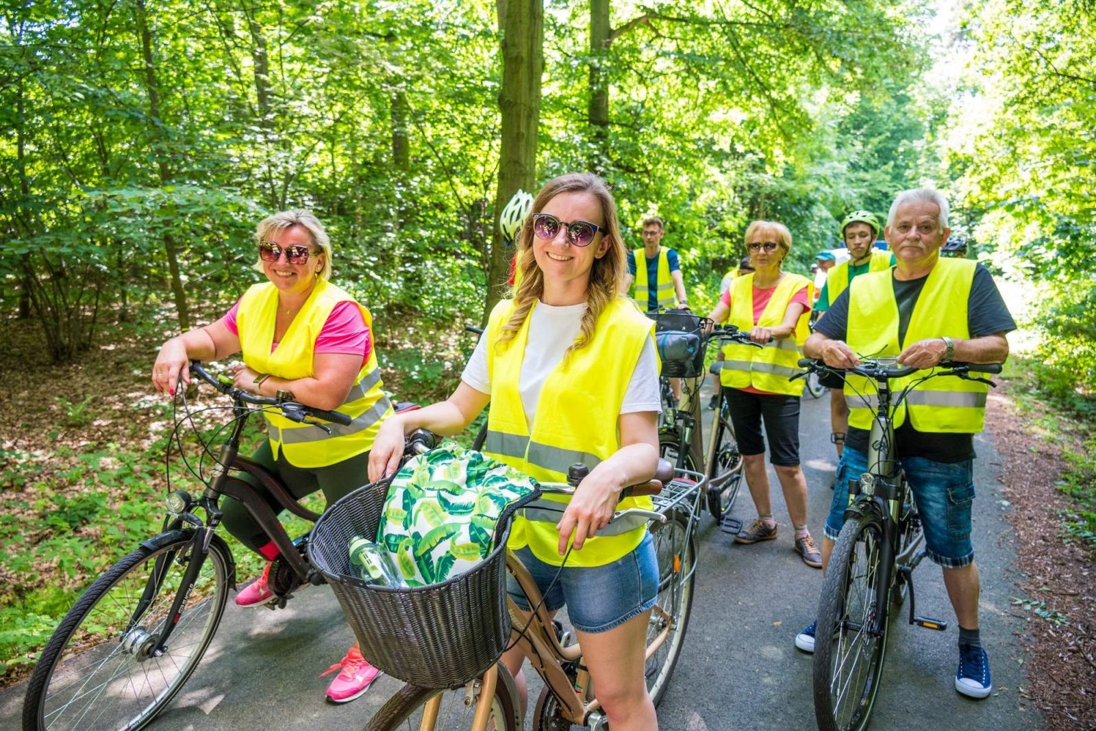 Zdjęcie w galerii na portalu naszraciborz.pl: Polsko-czeski rajd rowerowy szlakiem rodów pogranicza wiadomości z regionu