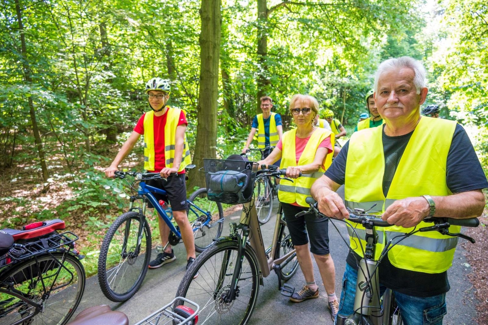 Zdjęcie w galerii na portalu naszraciborz.pl: Polsko-czeski rajd rowerowy szlakiem rodów pogranicza wiadomości z regionu