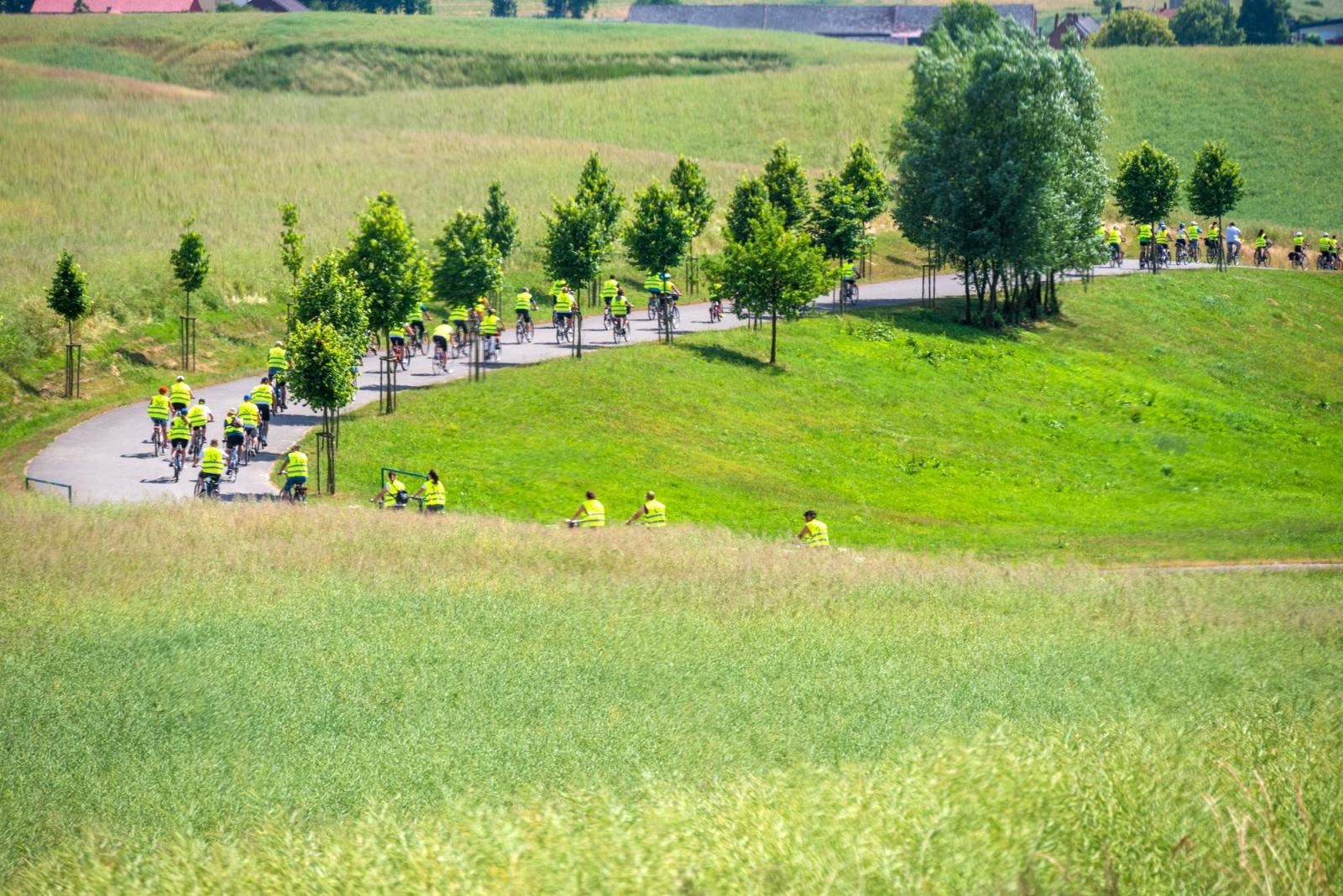 Zdjęcie w galerii na portalu naszraciborz.pl: Polsko-czeski rajd rowerowy szlakiem rodów pogranicza wiadomości z regionu