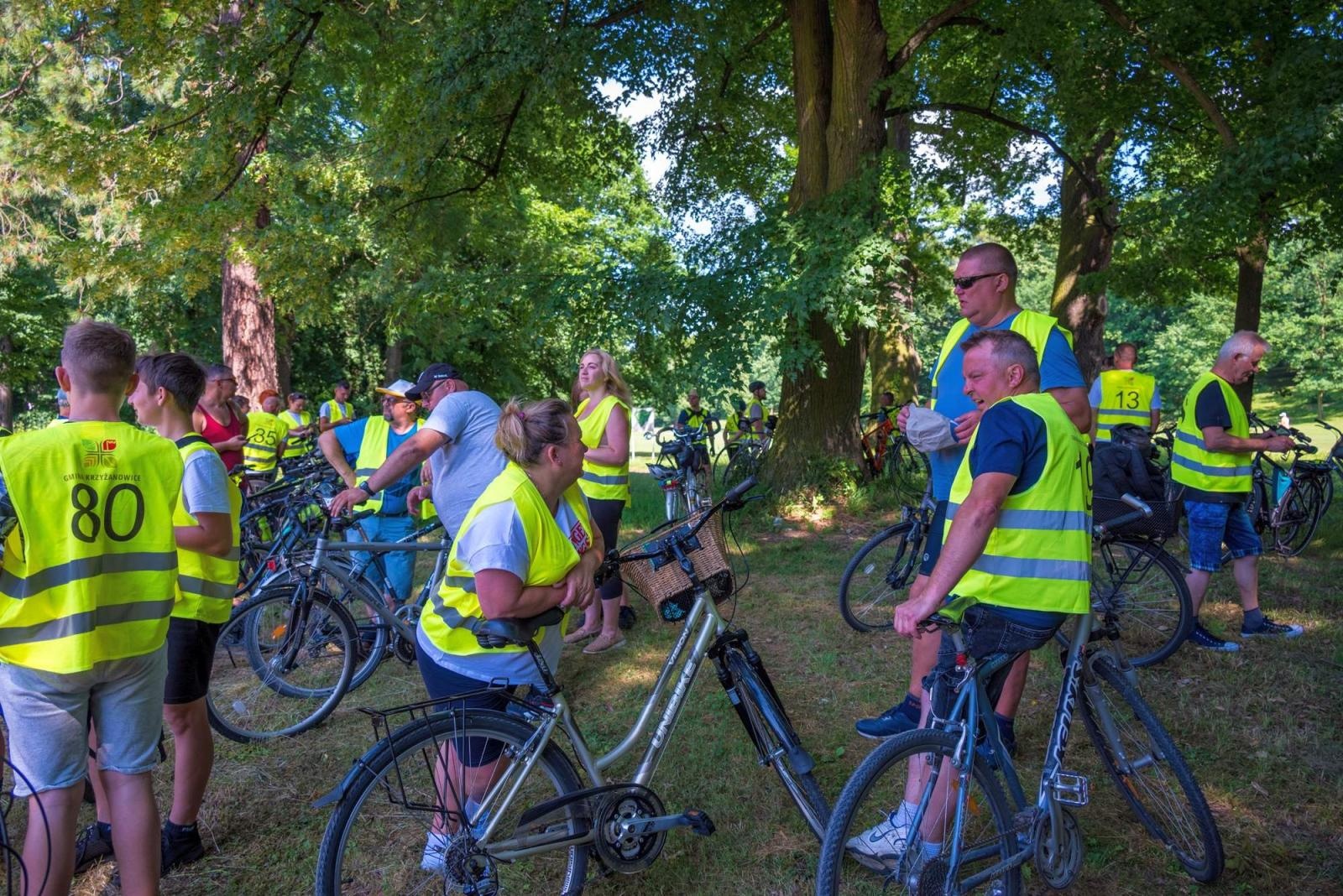 Zdjęcie w galerii na portalu naszraciborz.pl: Polsko-czeski rajd rowerowy szlakiem rodów pogranicza wiadomości z regionu