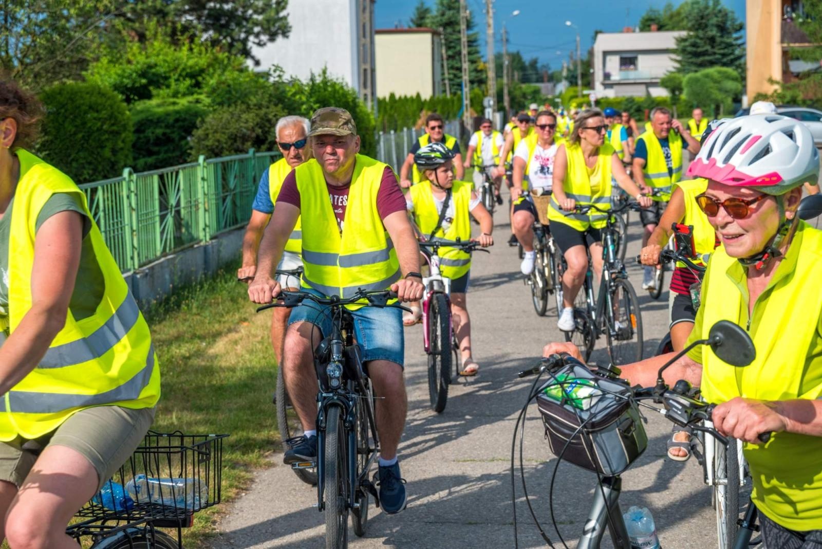 Zdjęcie w galerii na portalu naszraciborz.pl: Polsko-czeski rajd rowerowy szlakiem rodów pogranicza wiadomości z regionu