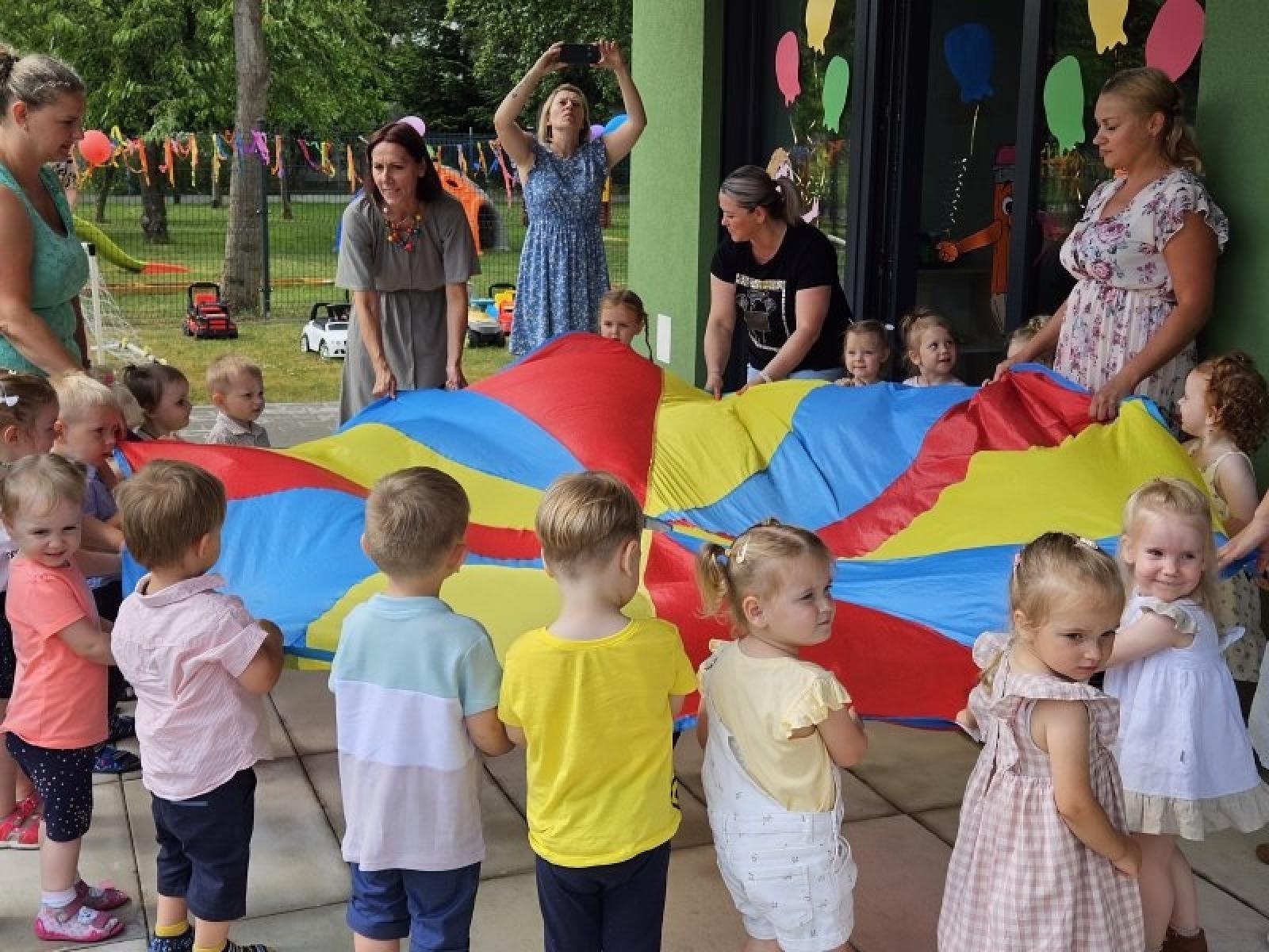Zdjęcie w galerii na portalu naszraciborz.pl: Zakończenie roku szkolnego w Zespole Żłobków w Raciborzu wiadomości z regionu