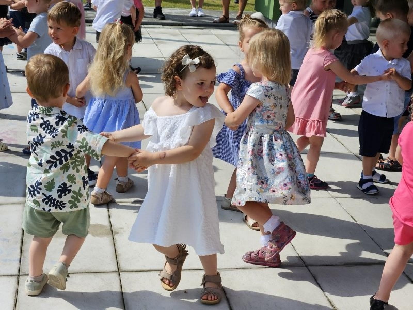 Zdjęcie w galerii na portalu naszraciborz.pl: Zakończenie roku szkolnego w Zespole Żłobków w Raciborzu wiadomości z regionu