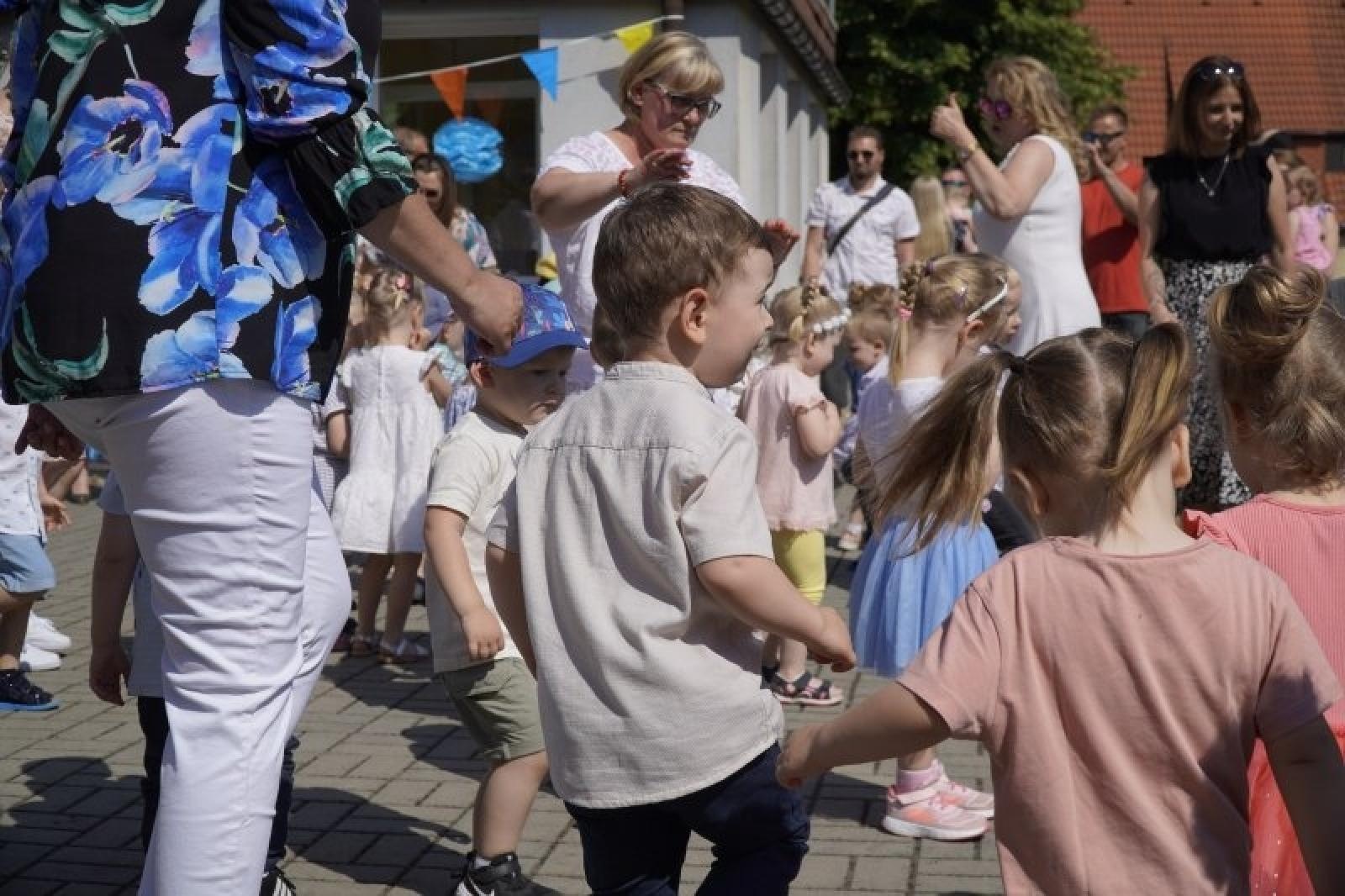 Zdjęcie w galerii na portalu naszraciborz.pl: Zakończenie roku szkolnego w Zespole Żłobków w Raciborzu wiadomości z regionu