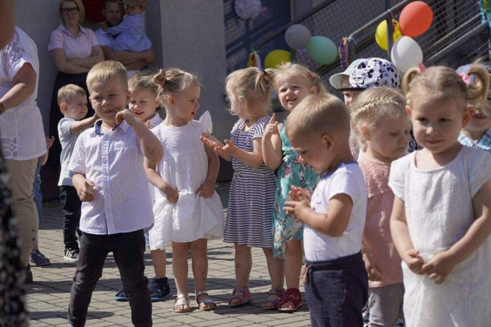 Zdjęcie w galerii na portalu naszraciborz.pl: Zakończenie roku szkolnego w Zespole Żłobków w Raciborzu wiadomości z regionu
